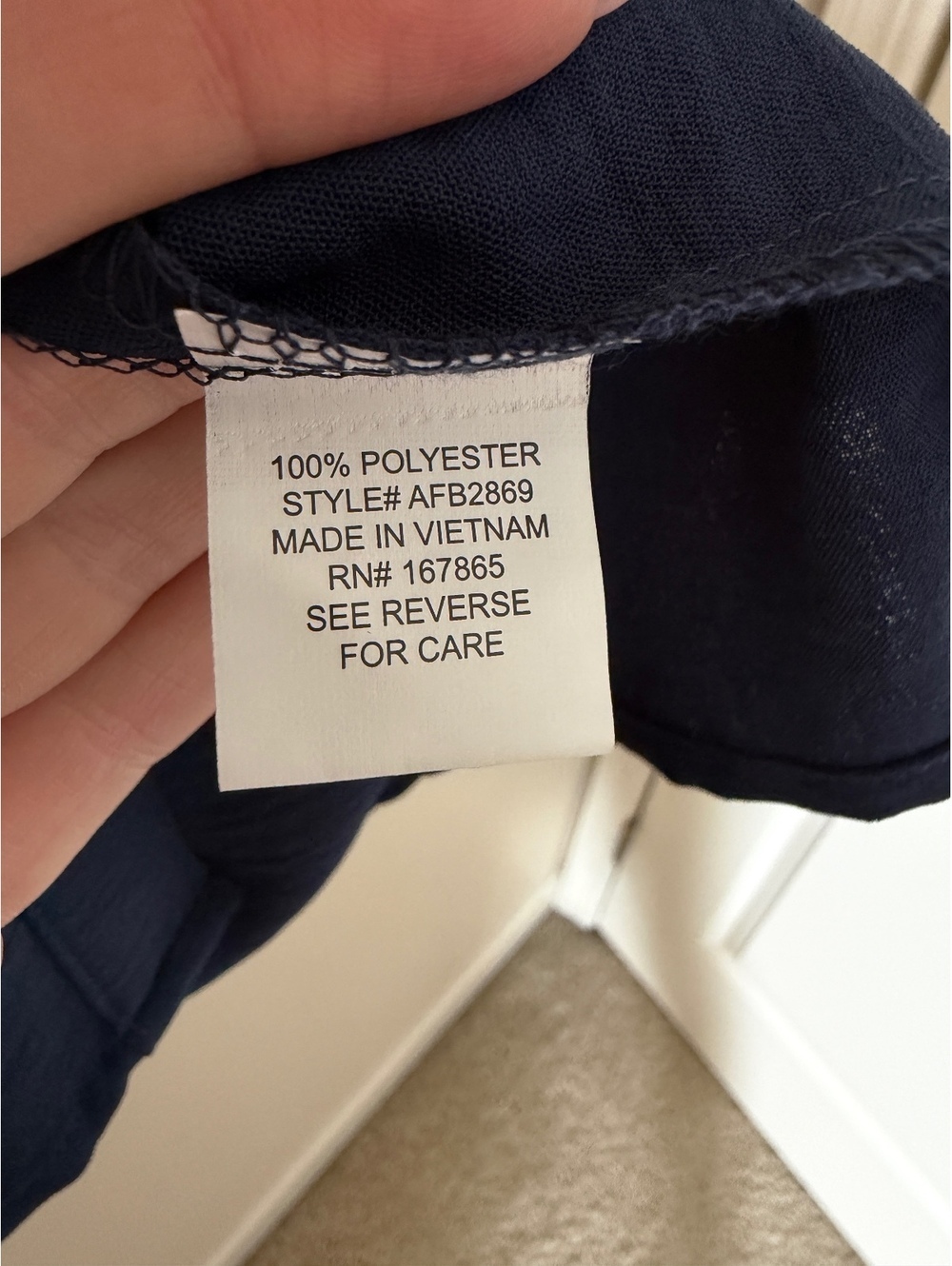 S navy lace button down, Notations - Picture 5 of 6